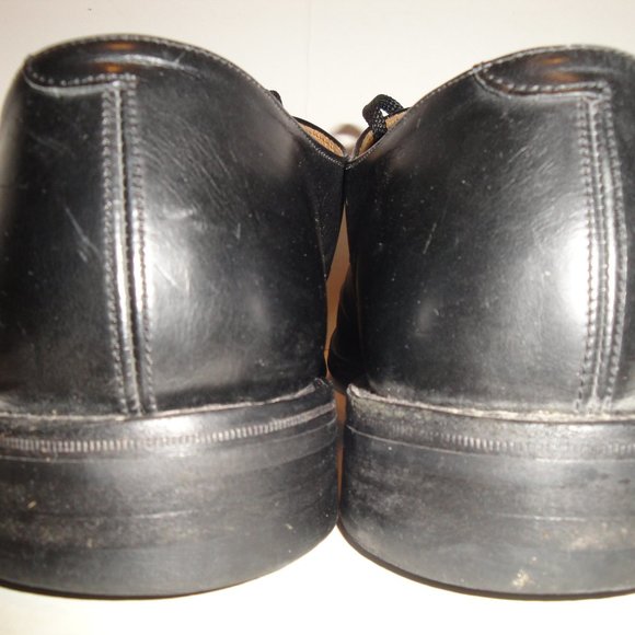 Tricker's Vintage Black Leather Oxford - Picture 4 of 7